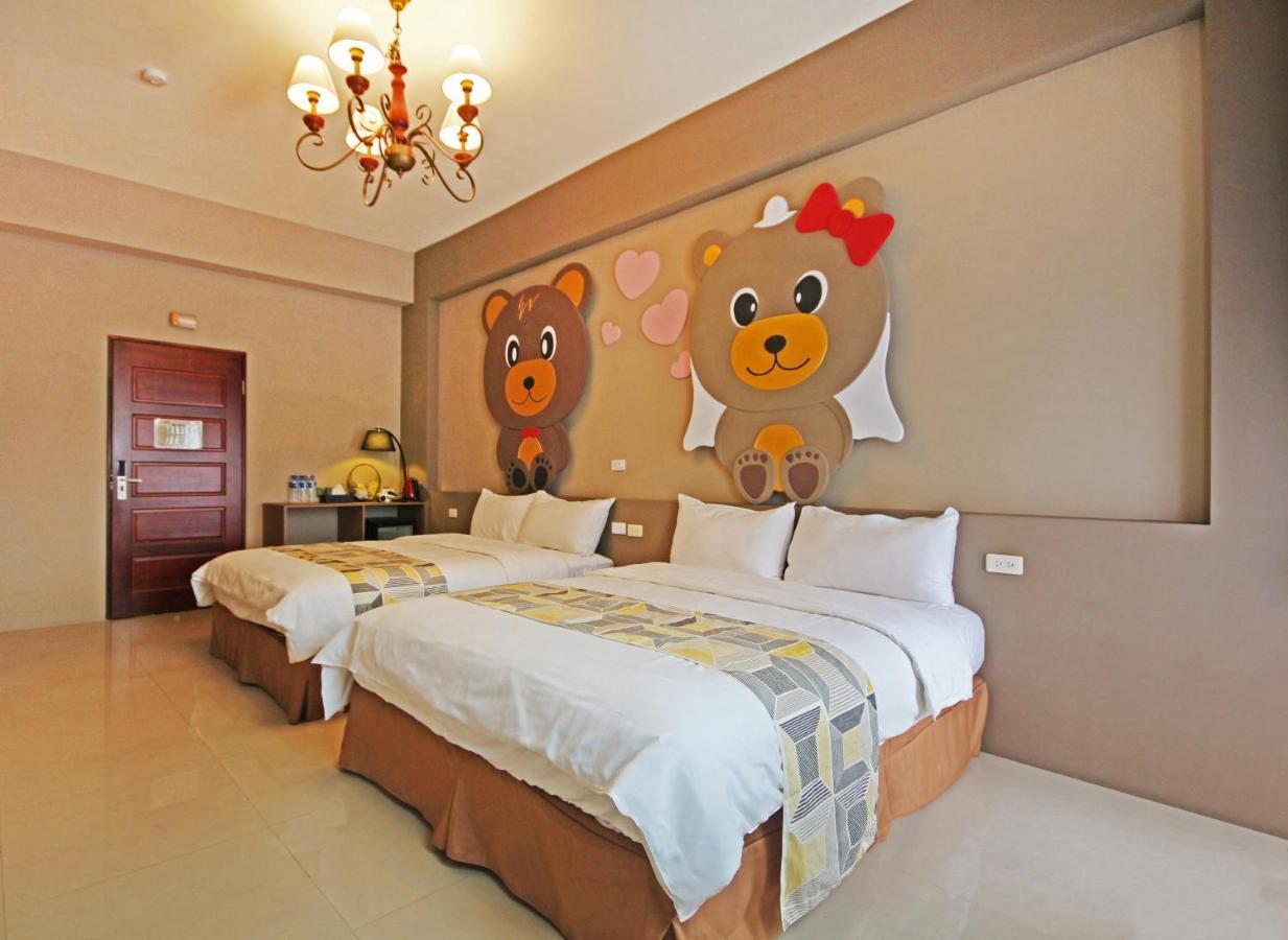 Fun Trip - Little Castle & Oscar B&B T'ai-tung Zewnętrze zdjęcie